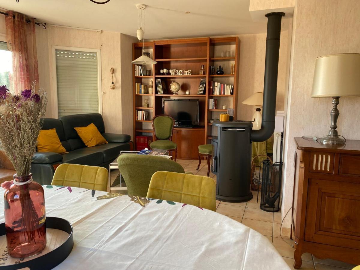 Maison Philippe Et Fils Saint-Bonnet-pres-Riom Eksteriør bilde